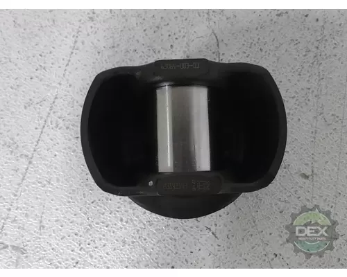 MACK  Piston
