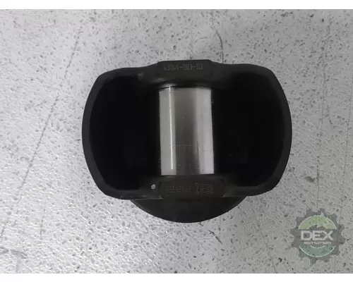 MACK  Piston