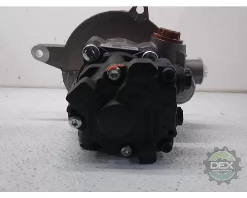 MACK  Power Steering Pump