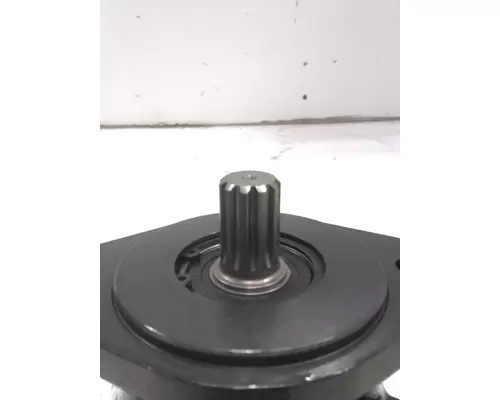 MACK  Power Steering Pump