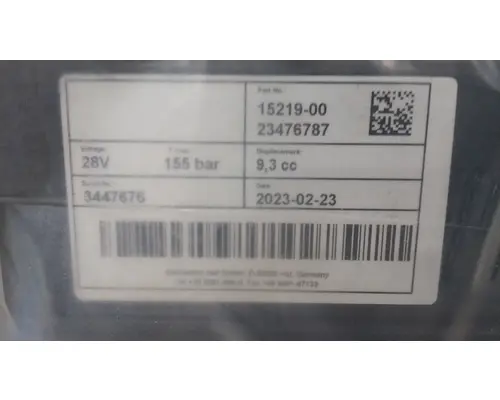 MACK  Power Steering Pump