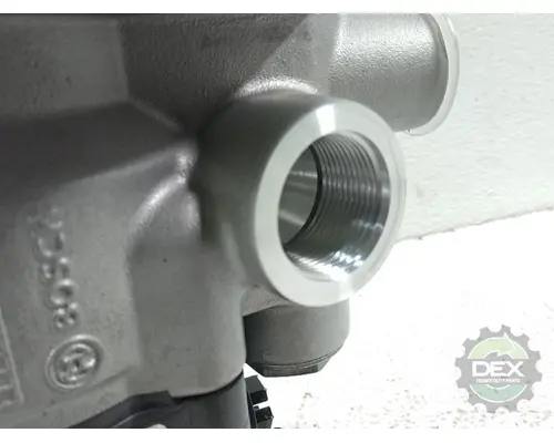 MACK  Power Steering Pump