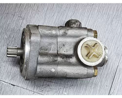 MACK  Power Steering Pump