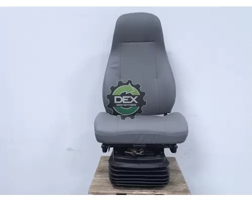 MACK  Seat, Front