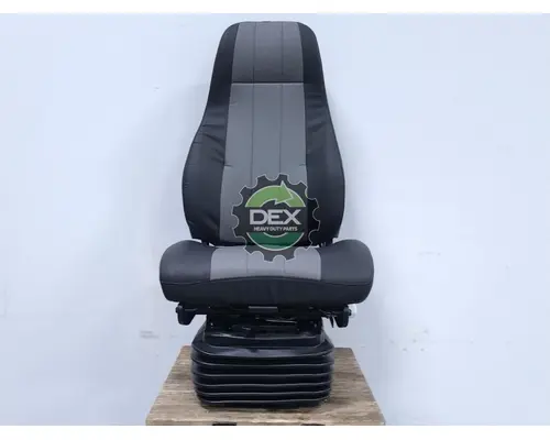 MACK  Seat, Front