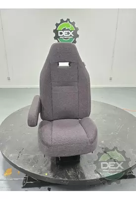 MACK  Seat, Front