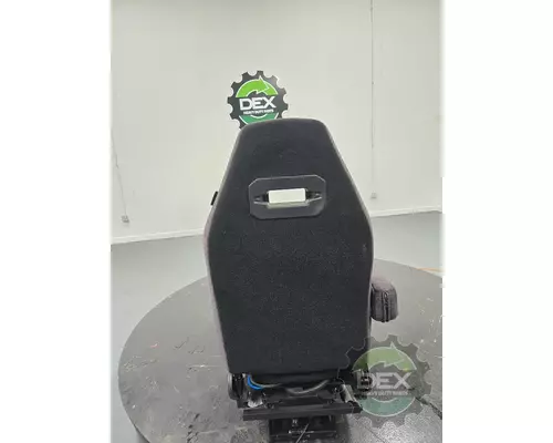 MACK  Seat, Front