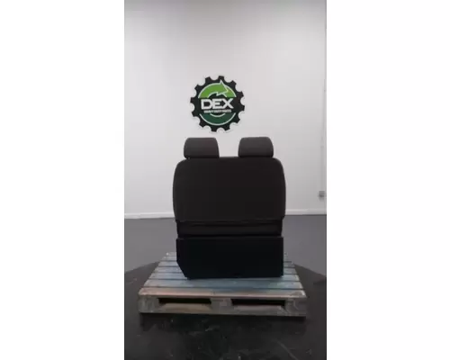 MACK  Seat, Front