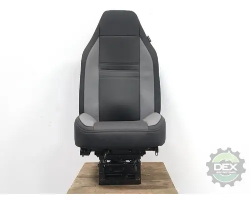 MACK  Seat, Front