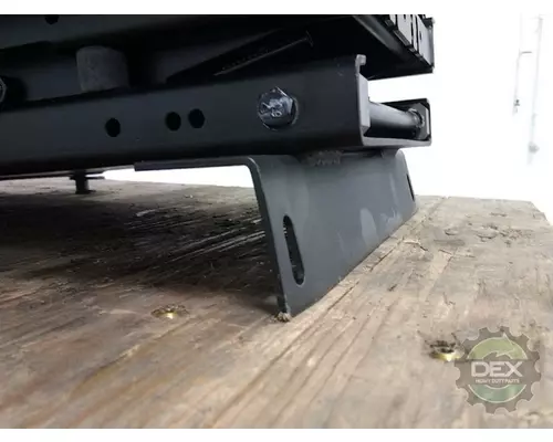 MACK  Seat, Front