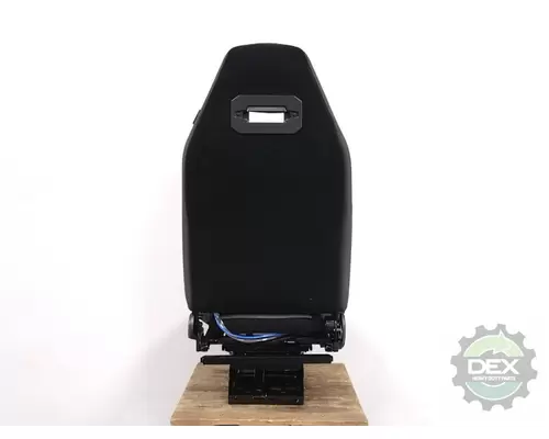 MACK  Seat, Front