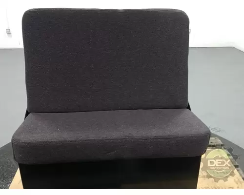 MACK  Seat, Front