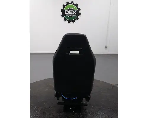 MACK  Seat, Front
