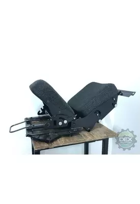 MACK  Seat, Front