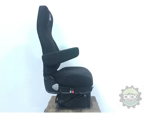 MACK  Seat, Front