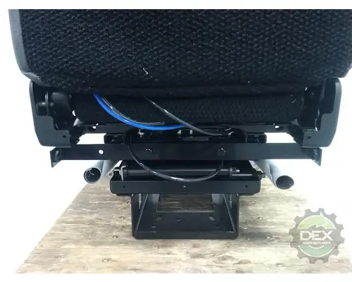 MACK  Seat, Front