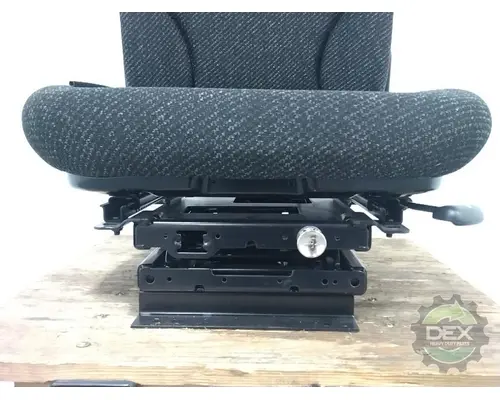 MACK  Seat, Front
