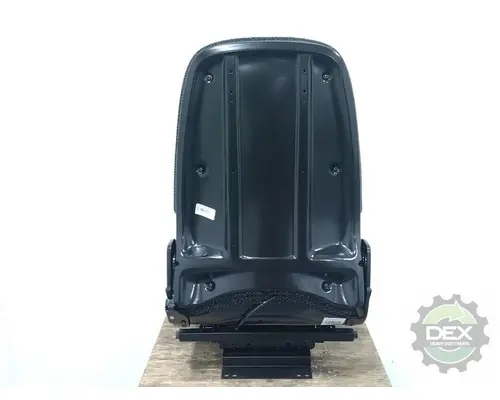 MACK  Seat, Front