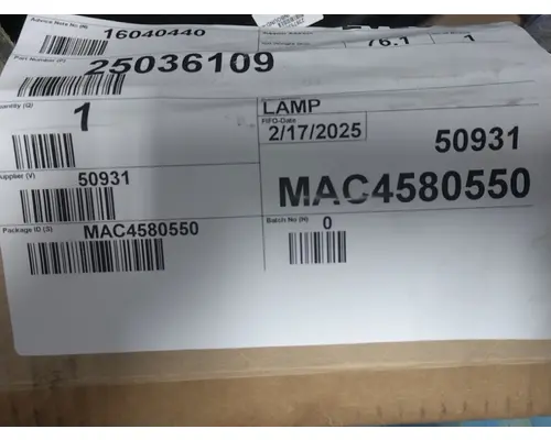 MACK  Tail Lamp