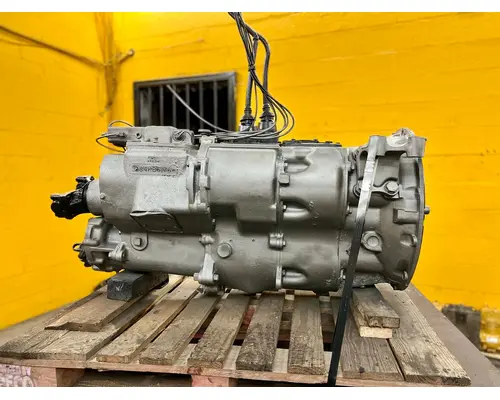 MACK  Transmission Assembly