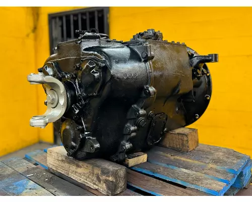 MACK  Transmission Assembly
