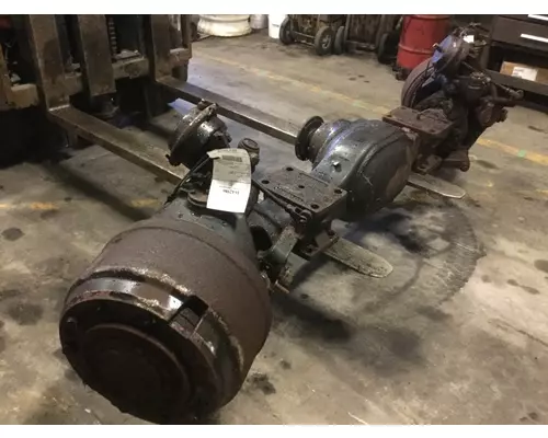 MARMON HERRINGTON MT-22 AXLE ASSEMBLY, FRONT (DRIVING)