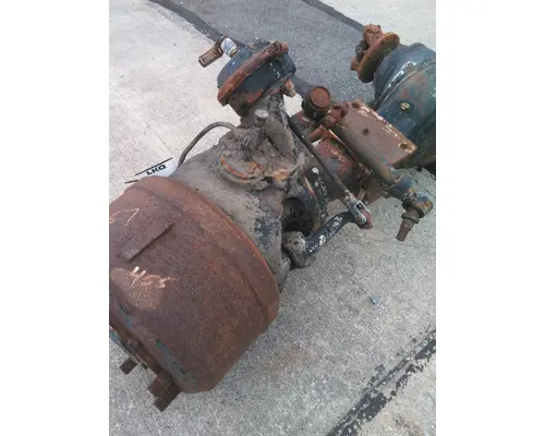 MARMON HERRINGTON MT-22 AXLE ASSEMBLY, FRONT (DRIVING)
