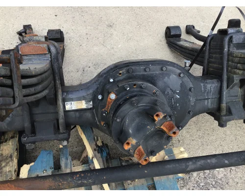 MARMON HERRINGTON MT-22 AXLE ASSEMBLY, FRONT (DRIVING)
