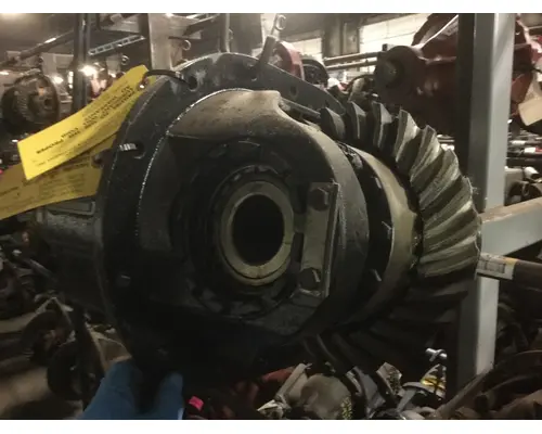 MARMON HERRINGTON MT22R668 DIFFERENTIAL ASSEMBLY REAR REAR