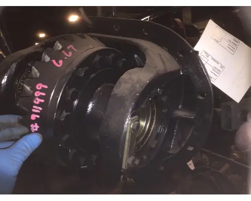 MARMON HERRINGTON MT22R668 DIFFERENTIAL ASSEMBLY REAR REAR