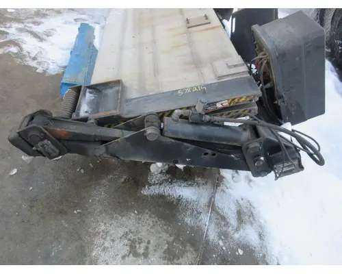 MAXON 4300 Lift Gate