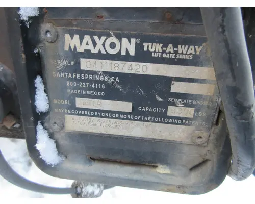 MAXON 4300 Lift Gate