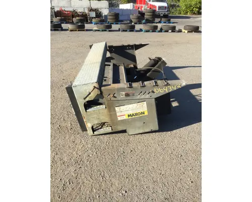 MAXON 4300 Liftgates