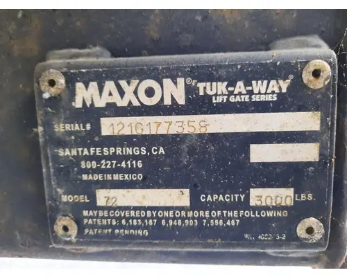 MAXON 72-150 SERIES LIFT GATE ASSEMBLY