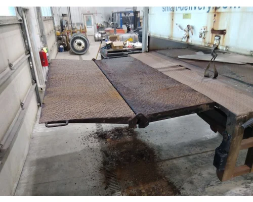 MAXON 72-150 SERIES LIFTGATE ASSEMBLY