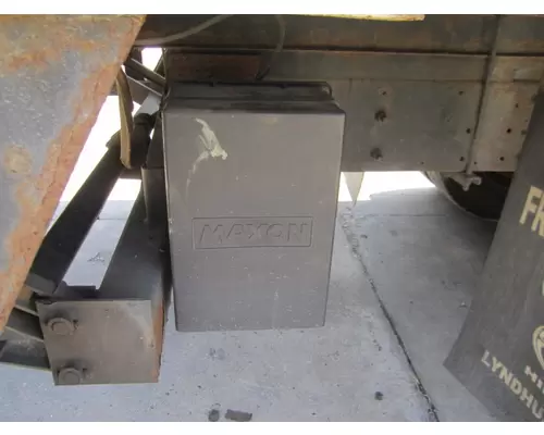 MAXON 72-25/30 SERIES LIFT GATE ASSEMBLY