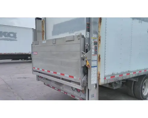 MAXON DMD SERIES LIFT GATE ASSEMBLY
