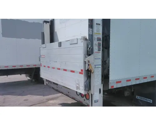 MAXON DMD SERIES LIFT GATE ASSEMBLY