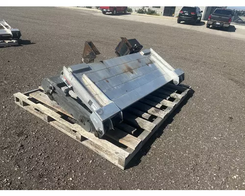 MAXON GPT 3000 Liftgates  Tailgates