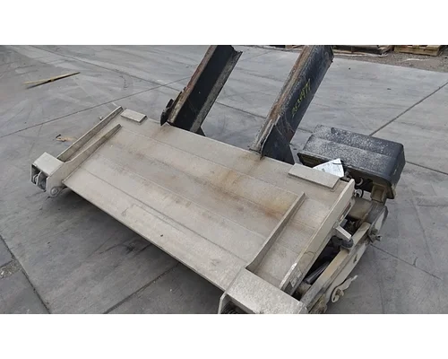 MAXON GPT SERIES LIFT GATE ASSEMBLY