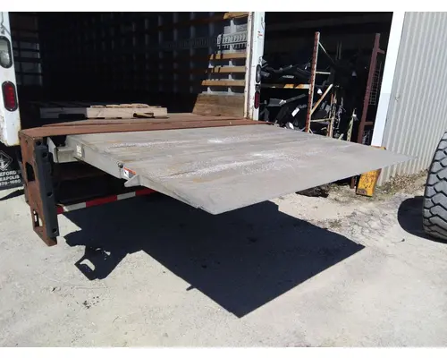 MAXON GPT SERIES LIFT GATE ASSEMBLY