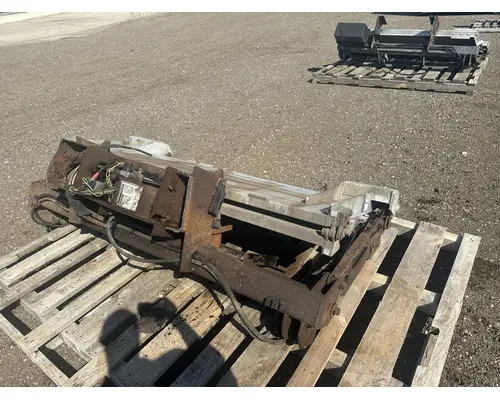 MAXON Liftgate Liftgates  Tailgates
