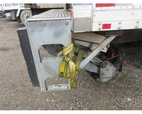MAXON M2-106 Lift Gate