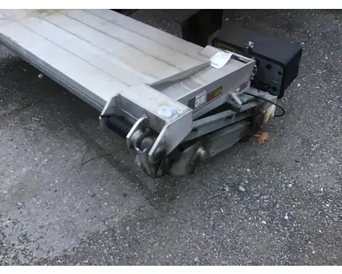 MAXON MV607 SBA Liftgates