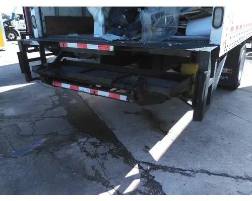 MAXON TE-25 SERIES LIFT GATE ASSEMBLY