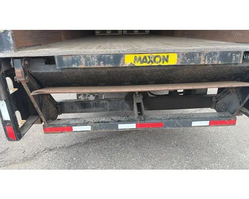MAXON TE-25 SERIES LIFT GATE ASSEMBLY