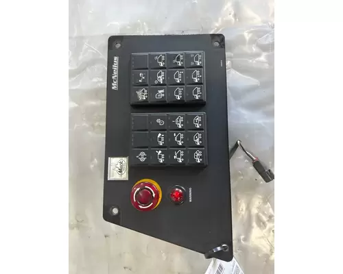 MCNEILUS MRU613 Box Controls