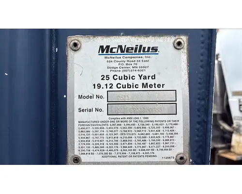 MCNEILUS REAR LOADER TRUCK BODIES, PACKER BODY