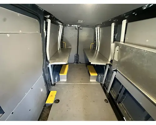 MERCEDES-BENZ 2500 SPRINTER Complete Vehicle