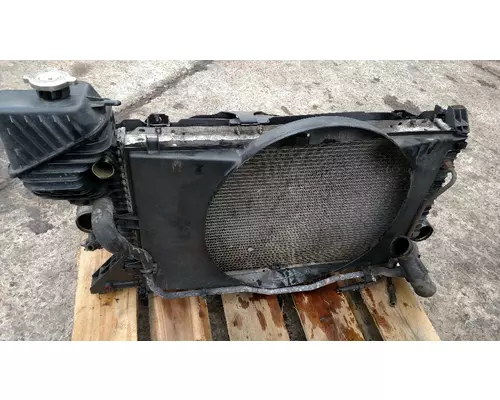 MERCEDES-BENZ 3500 SPRIN Radiator